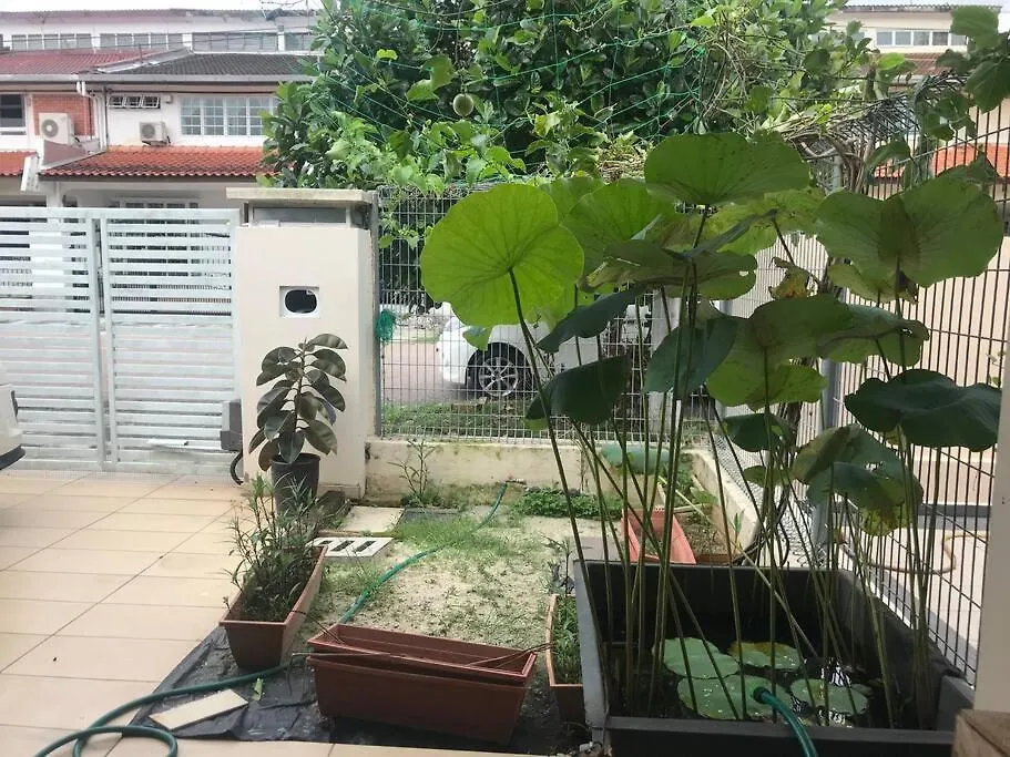 Terrace House Near Stulang Laut Ciq Midvalley Ksl For 7Pax Johor Bahru 0*,